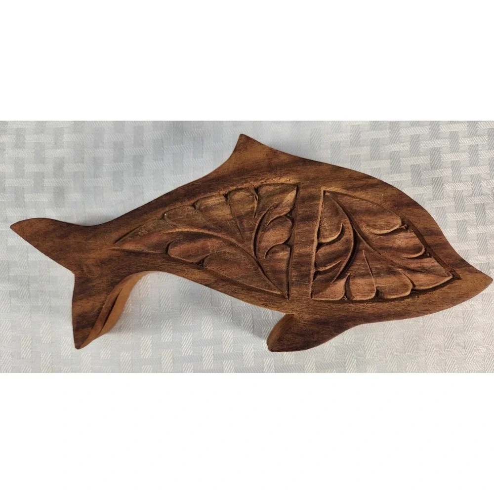 Vtg Wooden Fish Shaped Trinket Box Secret Storage Carved Wood Decor